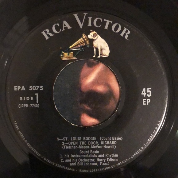 Count Basie Vinyl 45 Record - Picture 2 of 6